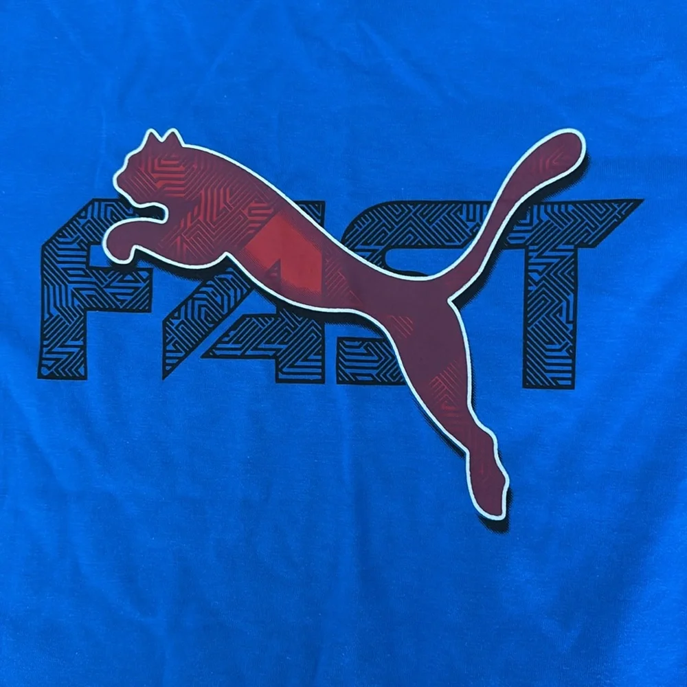 *NWT* Puma Blue Graphic Shirt | Size Boy’s 10/12 - Picture 3 of 7